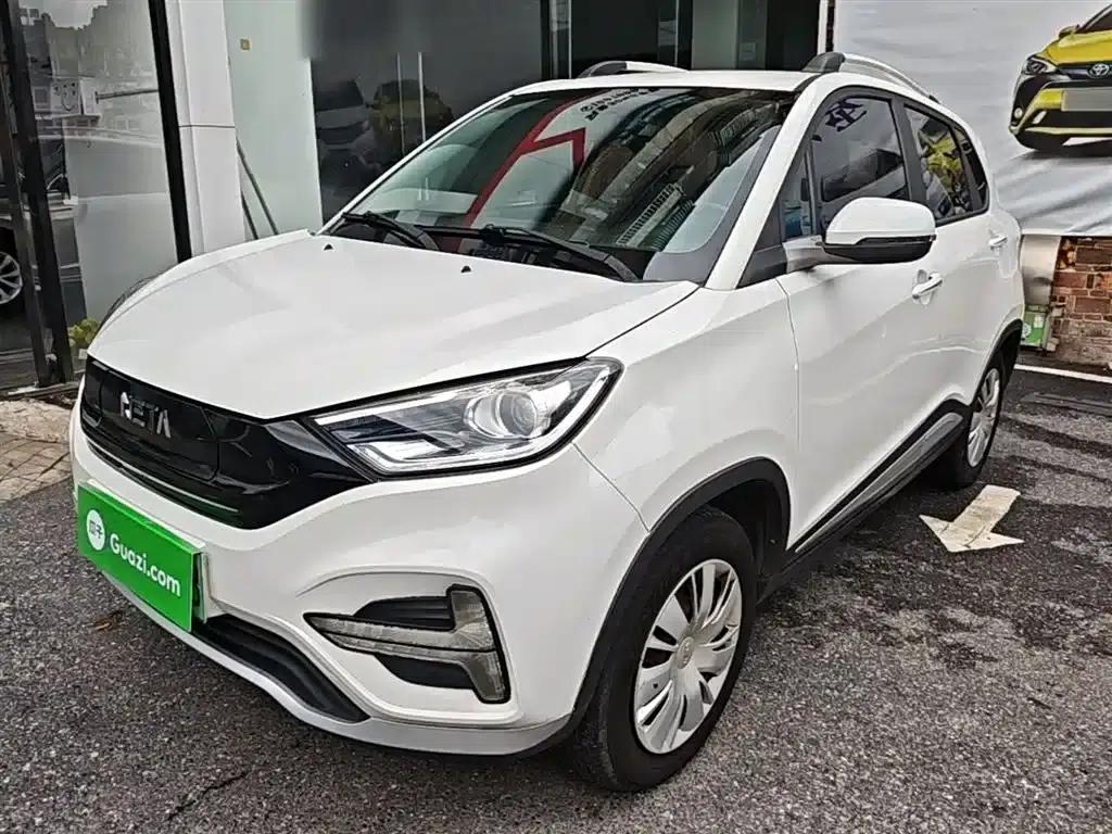 Nezha N01 2019 Model 380V — миниатюра 1