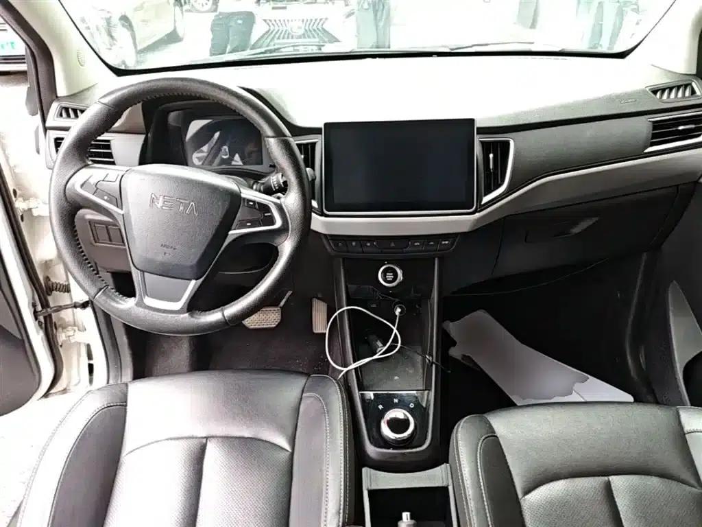 Nezha N01 2019 Model 380V — миниатюра 10
