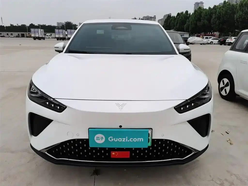 Nezha L 2024 Range Extender 310 Flash Charge Red Edition — миниатюра 3