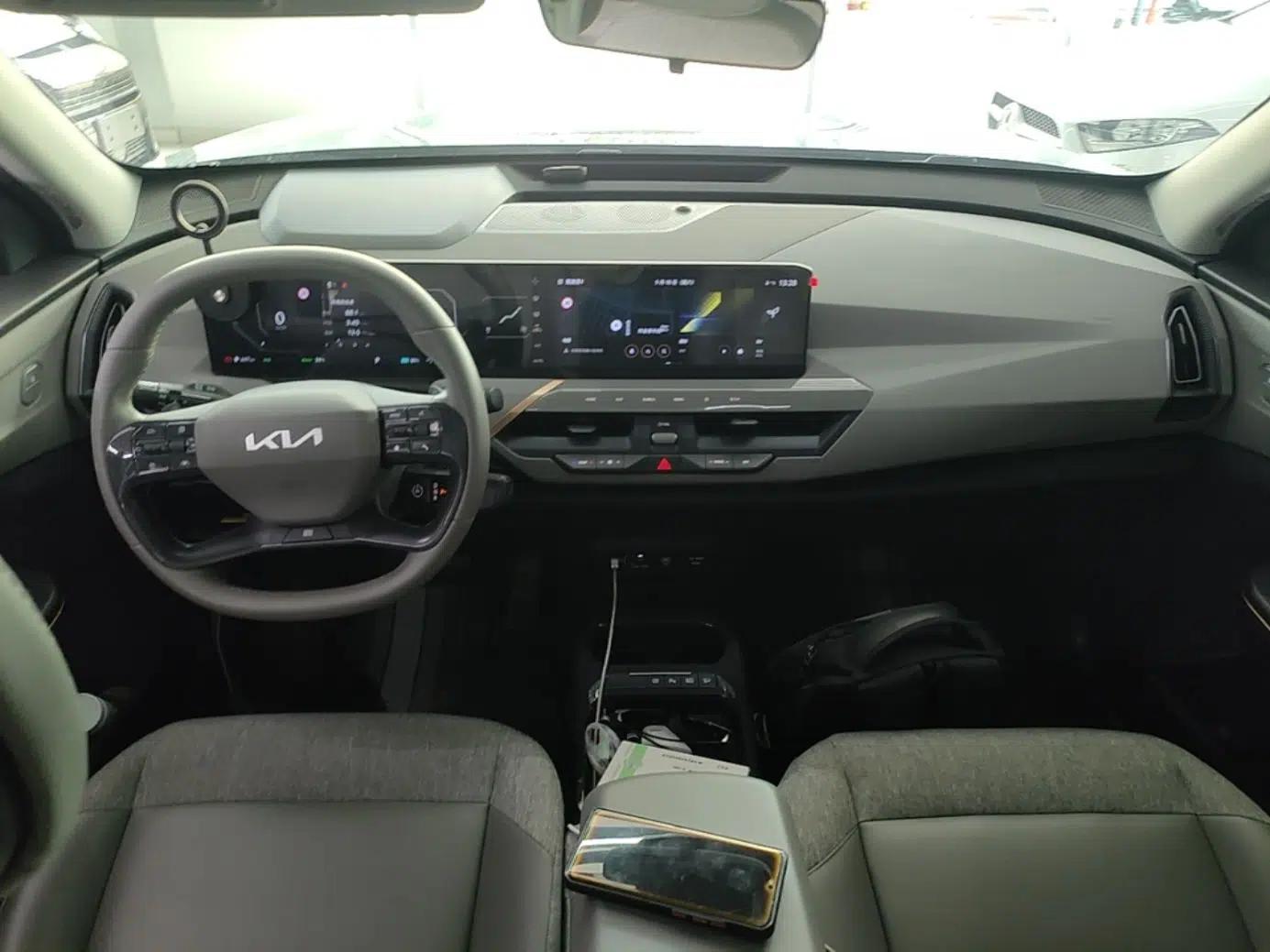 Kia EV5 2024 530 Land — миниатюра 13