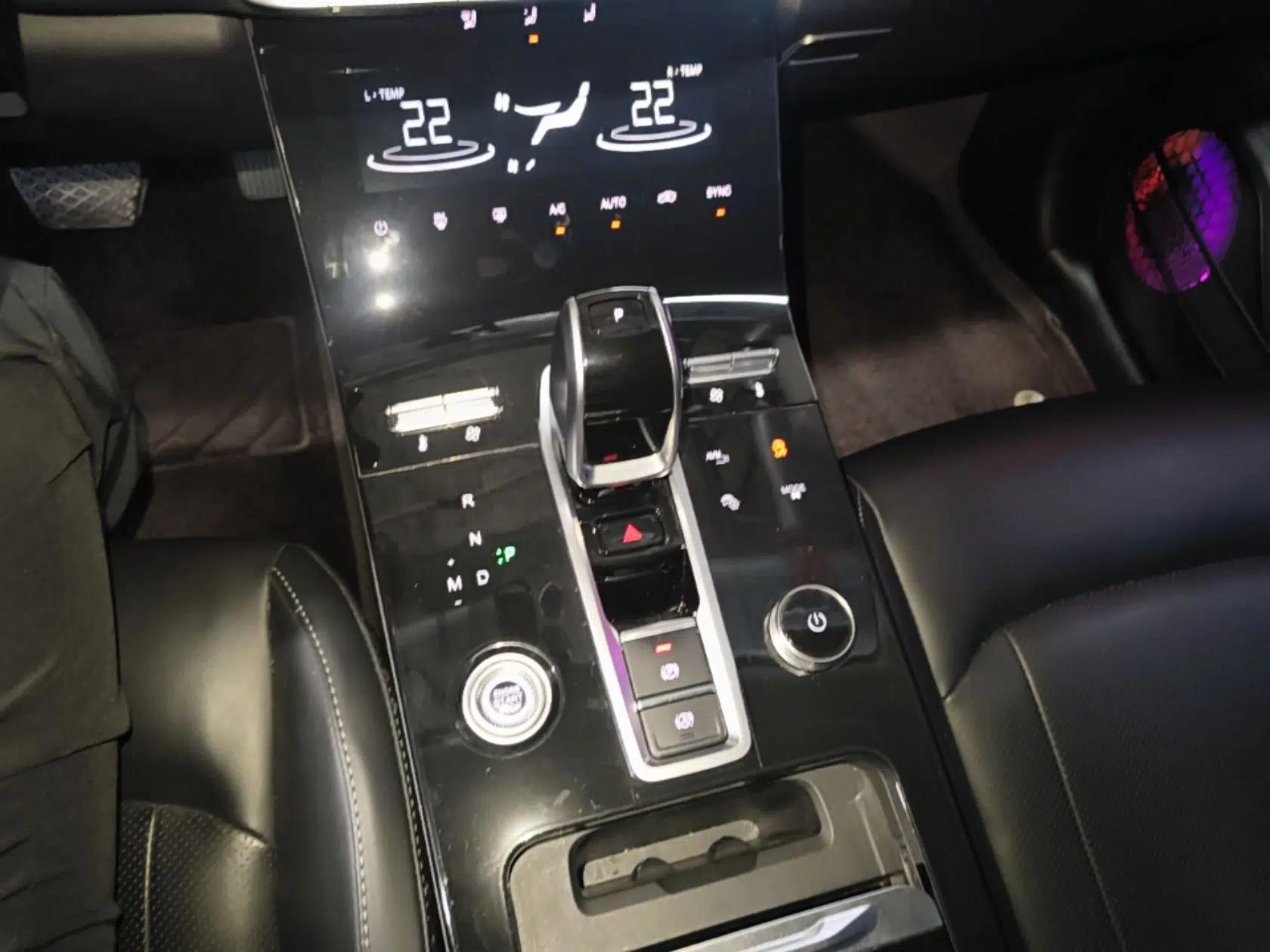 Chery Tiggo 8 PLUS 2021 290TGDI DCT Haoting Edition — миниатюра 17