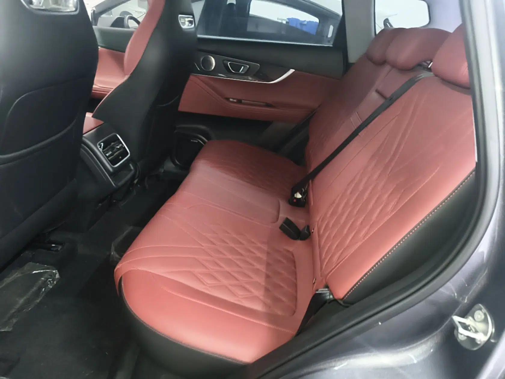 Chery Tiggo 7 PLUS 2023 Facelift 1.6 TGDI DCT Luxury Model — миниатюра 20