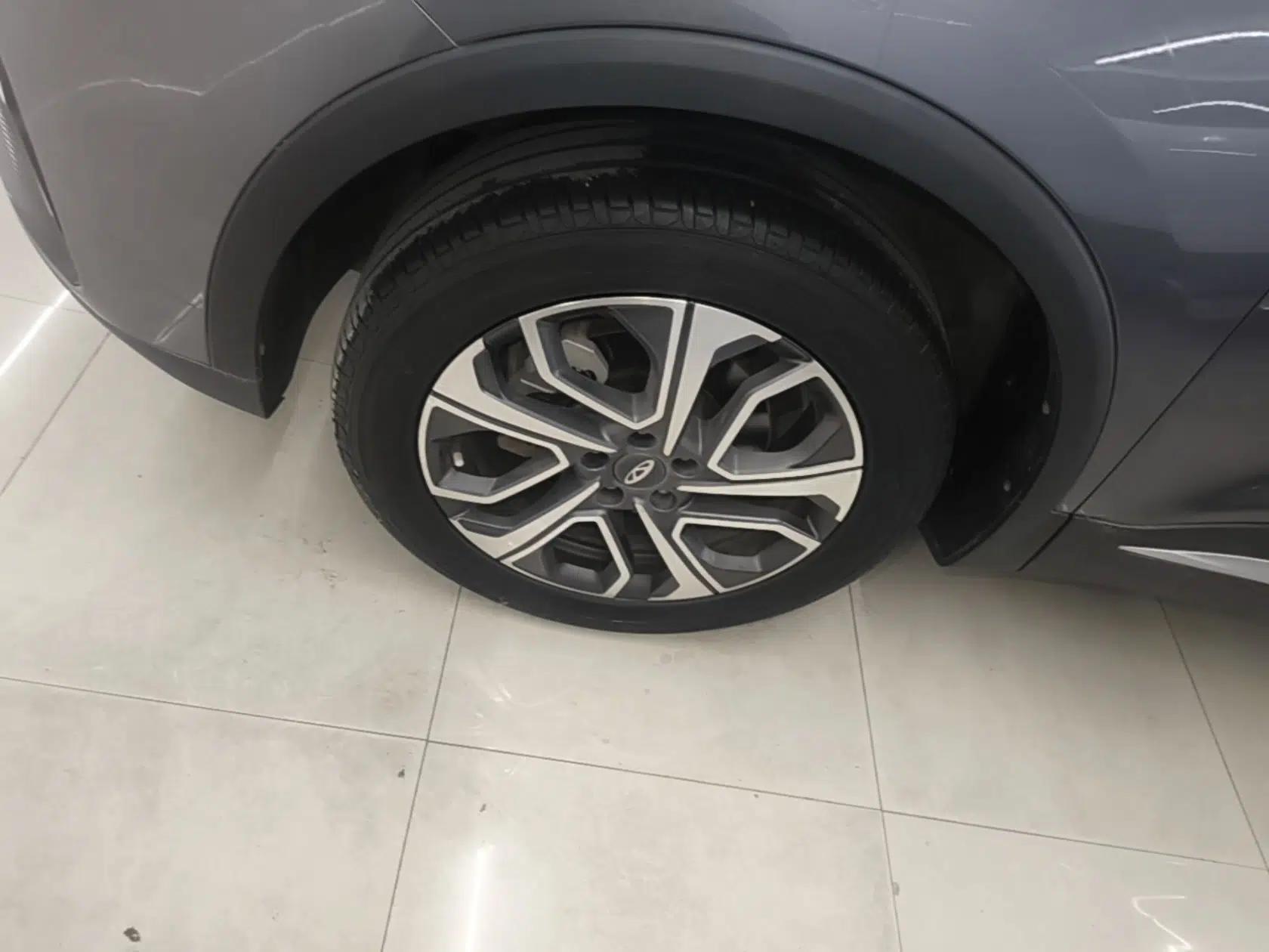 Chery Tiggo 7 PLUS 2023 Facelift 1.6 TGDI DCT Luxury Model — миниатюра 8