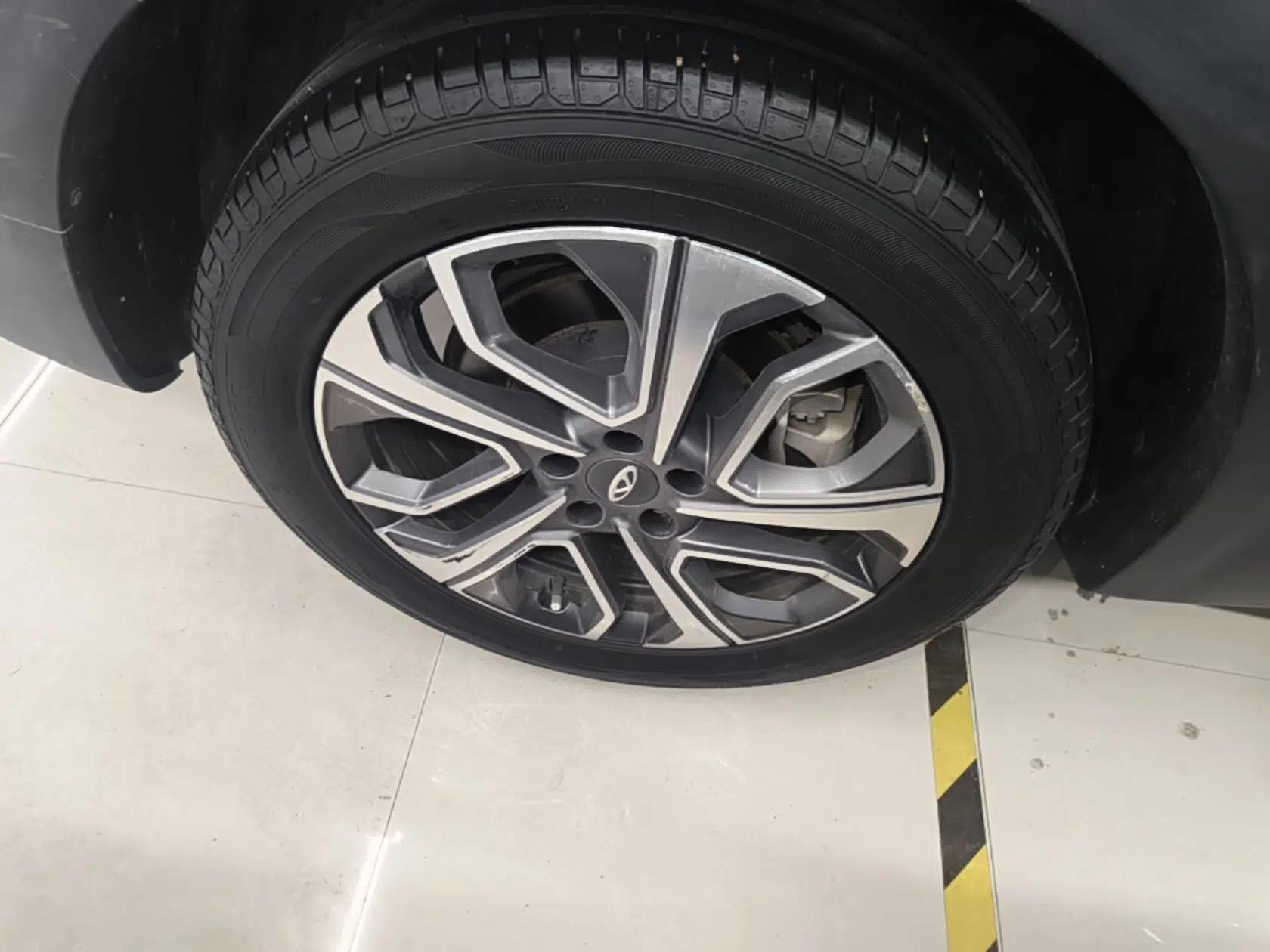 Chery Tiggo 7 PLUS 2023 Facelift 1.6 TGDI DCT Luxury Model — миниатюра 10