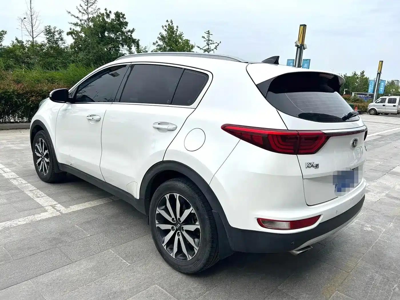 Kia KX5 2016 1.6T Automatic 2WD Premium — миниатюра 13