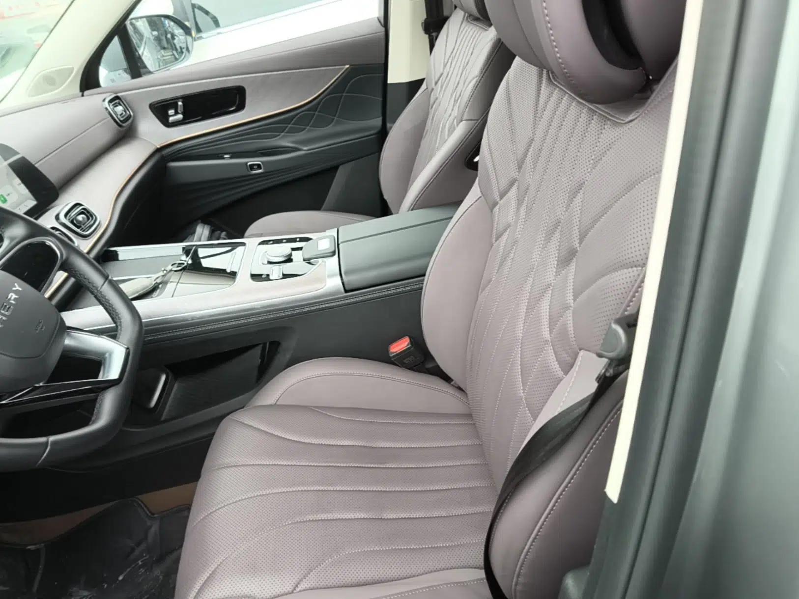 Chery Tiggo 9 C-DM 2025 1.5T 106KM Ultra-Enjoyment Version 5 Seats Lithium Iron Phosphate — миниатюра 18