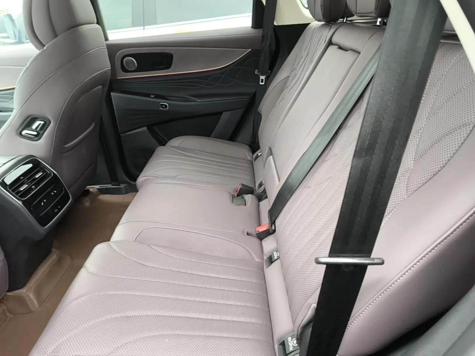 Chery Tiggo 9 C-DM 2025 1.5T 106KM Ultra-Enjoyment Version 5 Seats Lithium Iron Phosphate — миниатюра 20