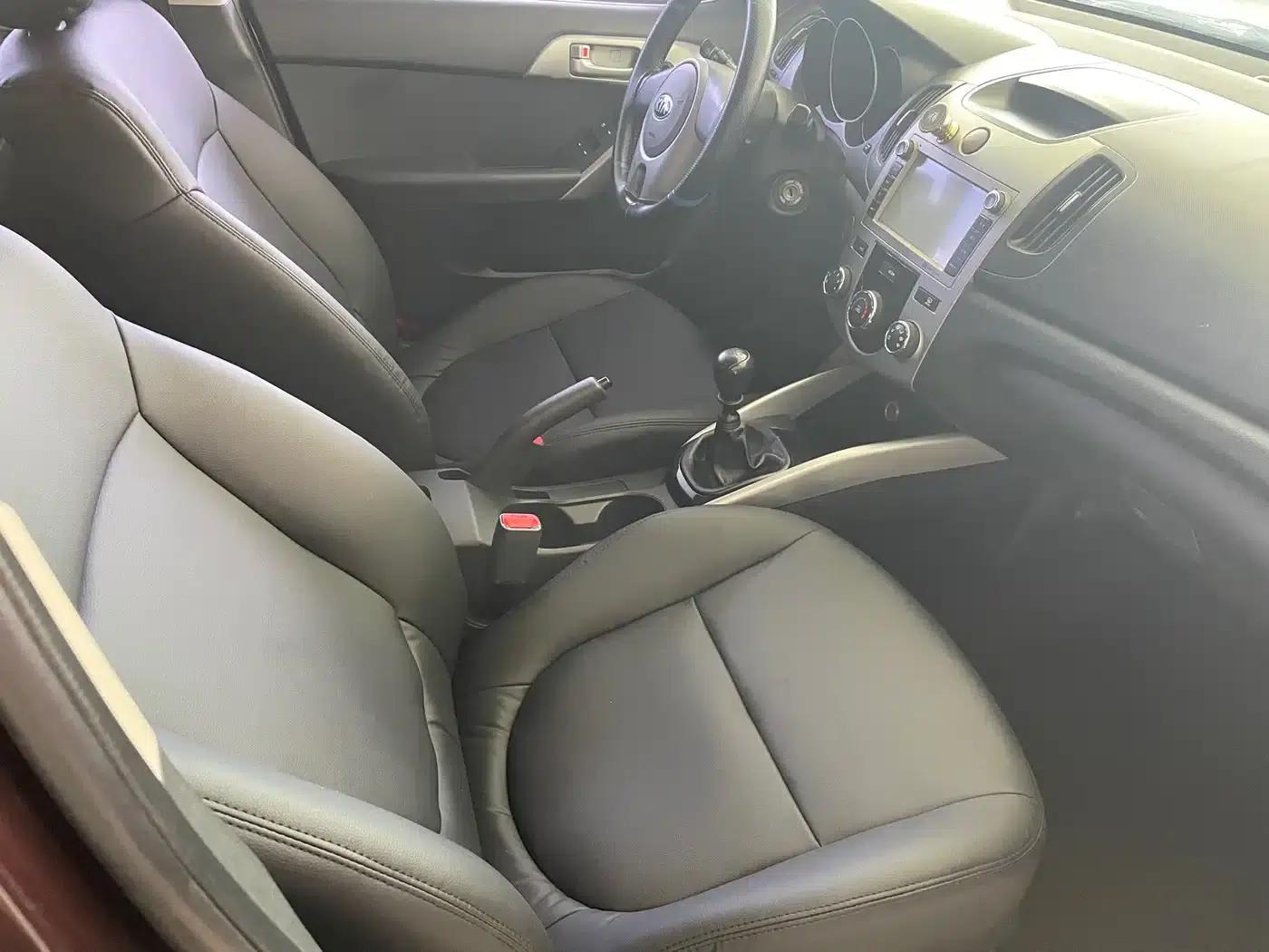 2014 Forte 1.6L MT GL — миниатюра 7