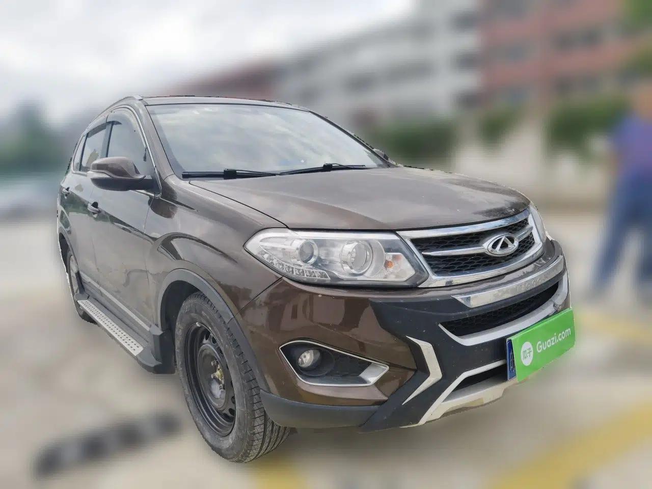 Chery Tiggo 5 2015 2.0L CVT Family Deluxe Edition — миниатюра 3