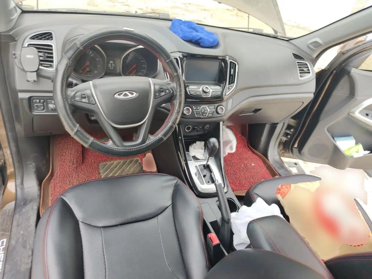 Chery Tiggo 5 2015 2.0L CVT Family Deluxe Edition — миниатюра 10