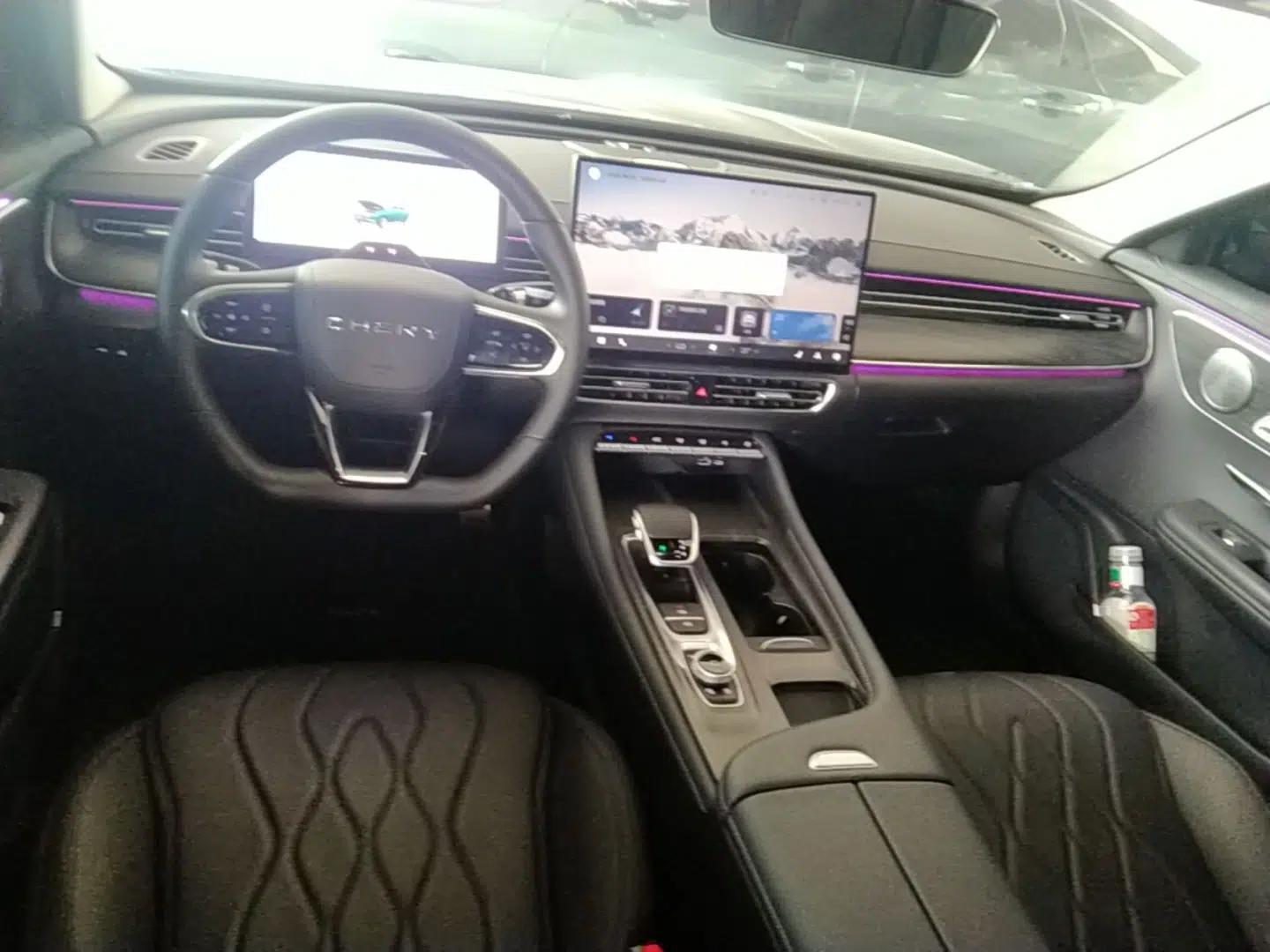 Chery Arrizo 8 PRO 2025 Model Pro 2.0T Prestige Version — миниатюра 13
