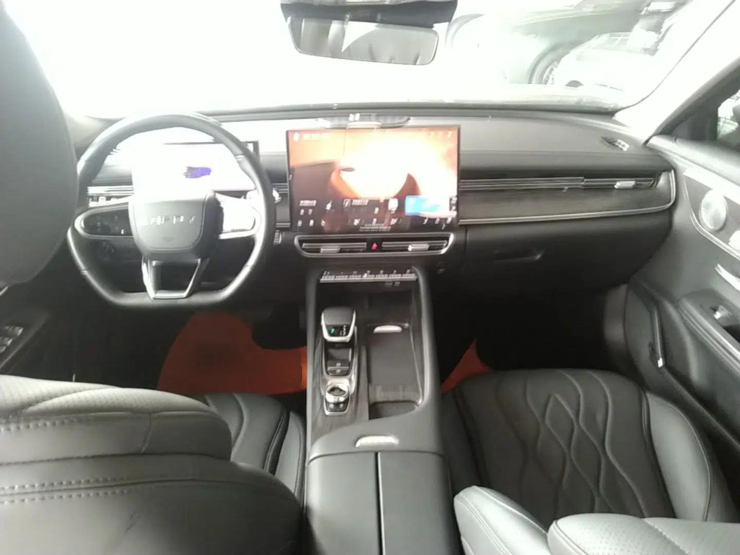 Chery Arrizo 8 PRO 2025 Pro 1.6T Luxury Model+ — миниатюра 13