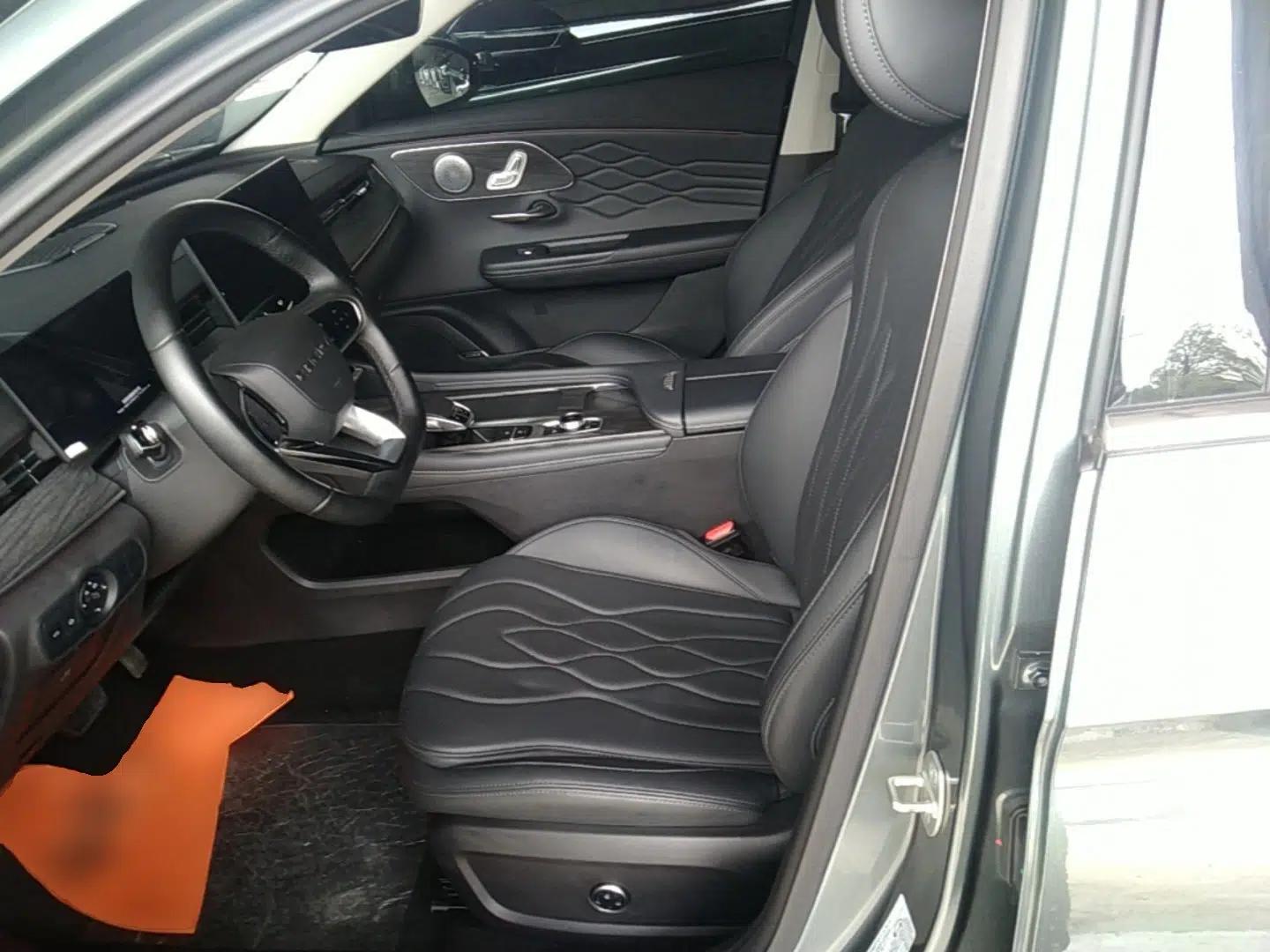 Chery Arrizo 8 PRO 2025 Pro 1.6T Luxury Model+ — миниатюра 18
