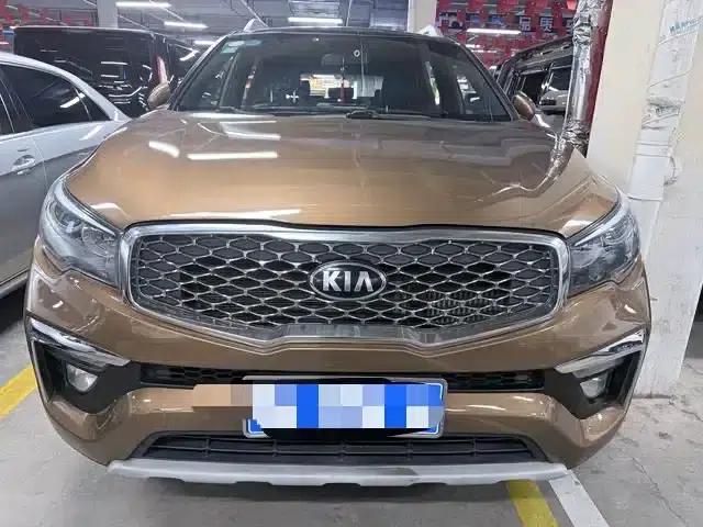 Kia KX7 2017 2.0T Automatic 4WD DLX 7-seater — миниатюра 2