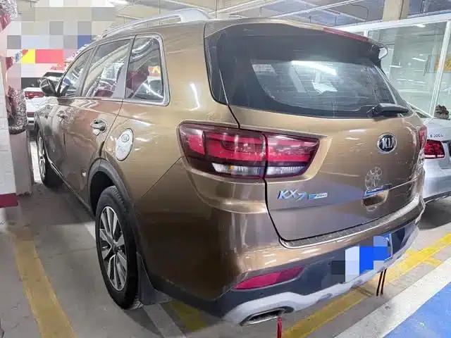 Kia KX7 2017 2.0T Automatic 4WD DLX 7-seater — миниатюра 20