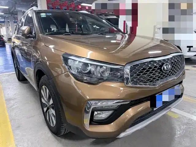 Kia KX7 2017 2.0T Automatic 4WD DLX 7-seater — миниатюра 3