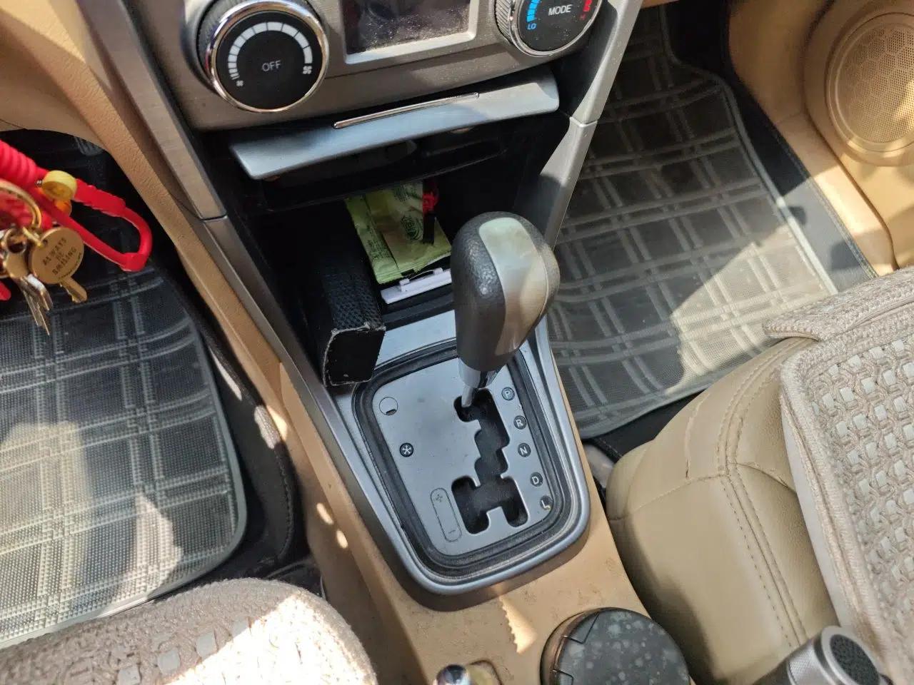Chery Tiggo 2012 Elite Edition 1.6L CVT Comfort DVVT Model — миниатюра 15