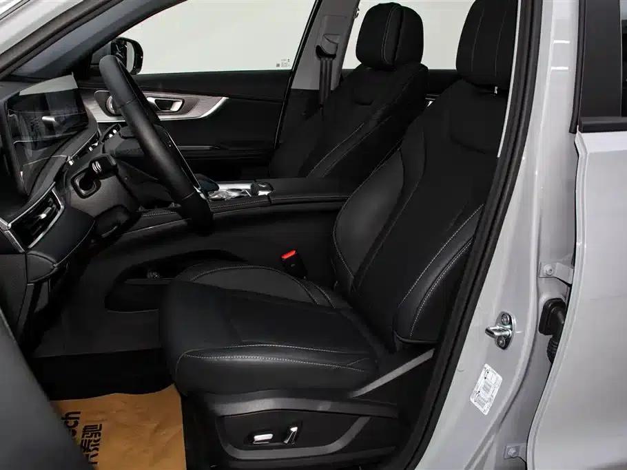 Chery Tiggo 8 PRO PHEV 2025 Champion Edition 1.5T 100km Premium Model — миниатюра 17