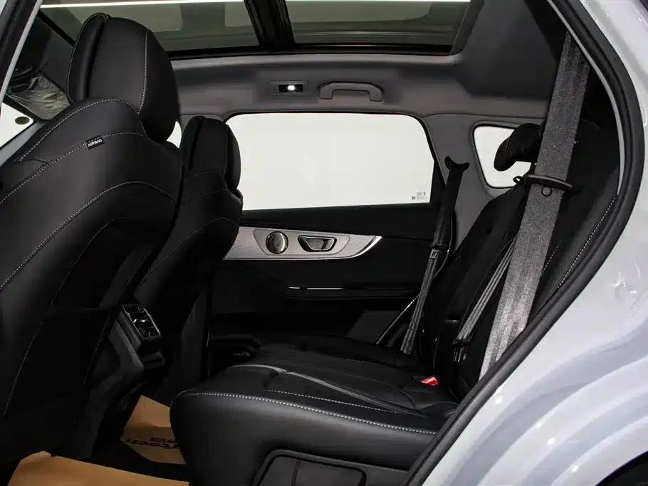 Chery Tiggo 8 PRO PHEV 2025 Champion Edition 1.5T 100km Premium Model — миниатюра 19
