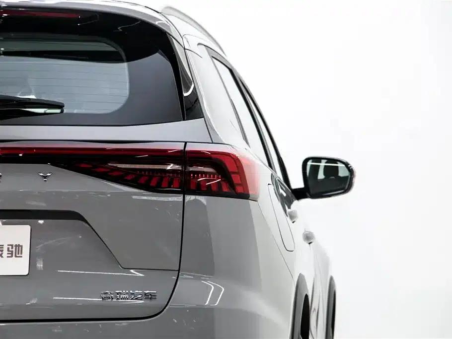 Chery Tiggo 8 PRO PHEV 2025 Champion Edition 1.5T 100km Premium Model — миниатюра 10
