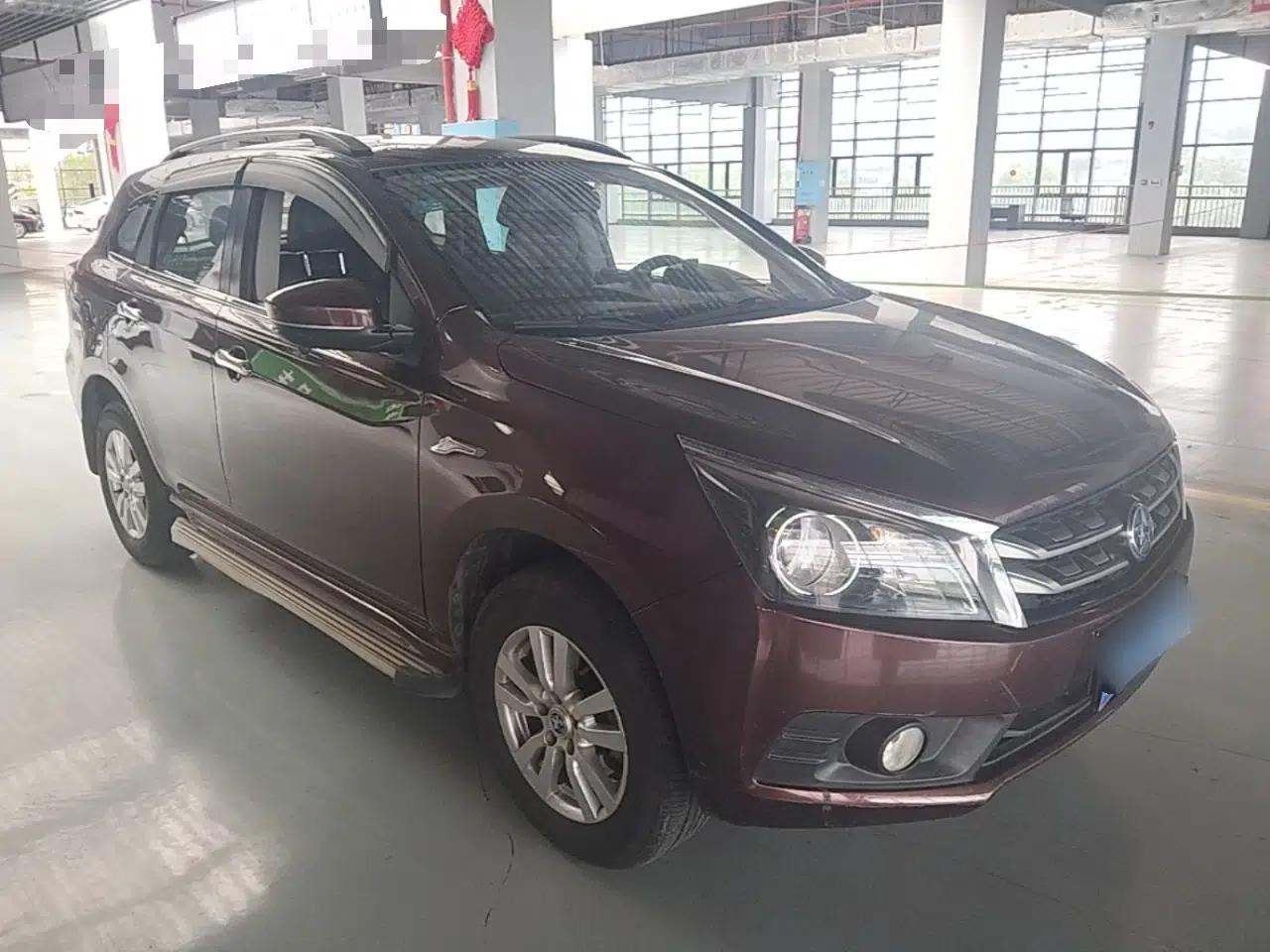 Venucia T70 2016 2.0L Manual RuiQu Version — миниатюра 3
