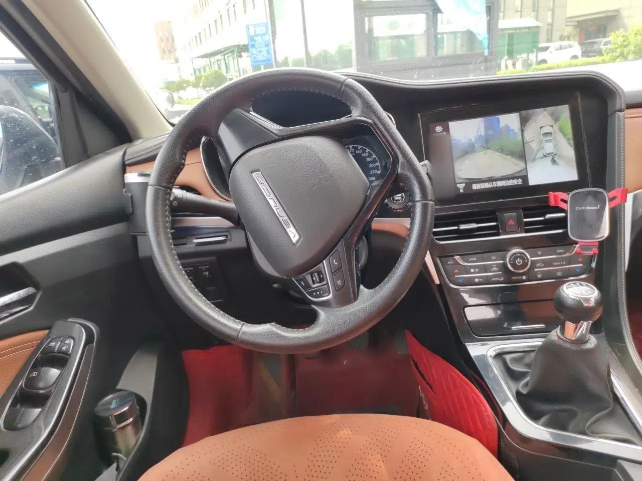 Venucia T70 2018 1.4T Manual RuiXiang Sport Edition — миниатюра 11