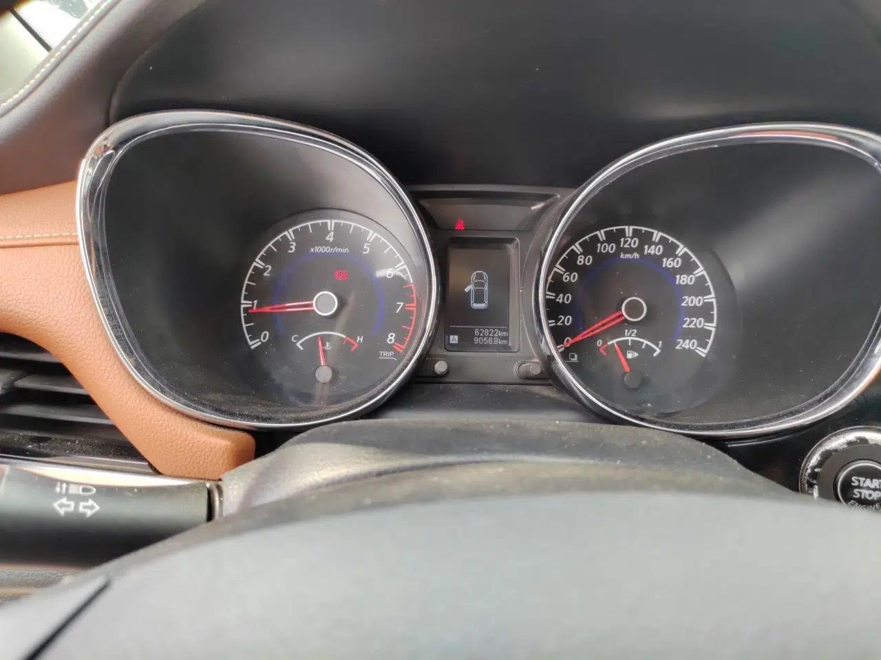 Venucia T70 2018 1.4T Manual RuiXiang Sport Edition — миниатюра 12