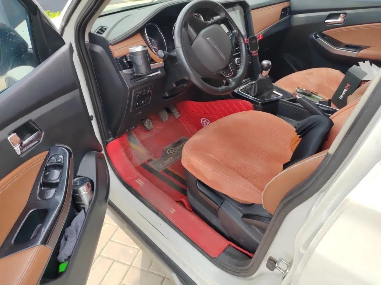 Venucia T70 2018 1.4T Manual RuiXiang Sport Edition — миниатюра 17