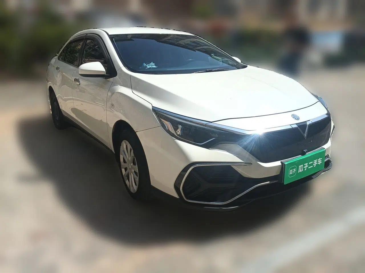 Venucia D60EV 2020 Standard Range Smart Drive Edition — миниатюра 3