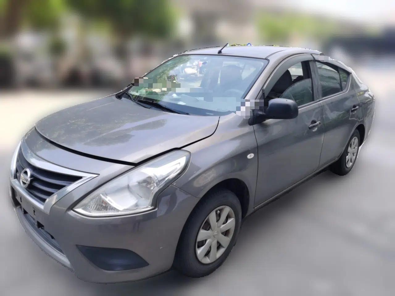 Nissan Sunny 2015 1.5XE Manual Comfort Edition — миниатюра 1