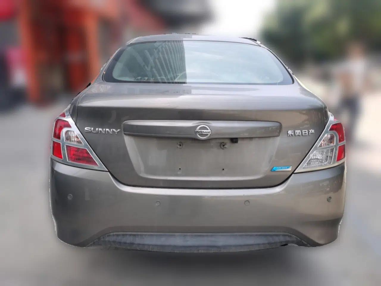 Nissan Sunny 2015 1.5XE Manual Comfort Edition — миниатюра 5