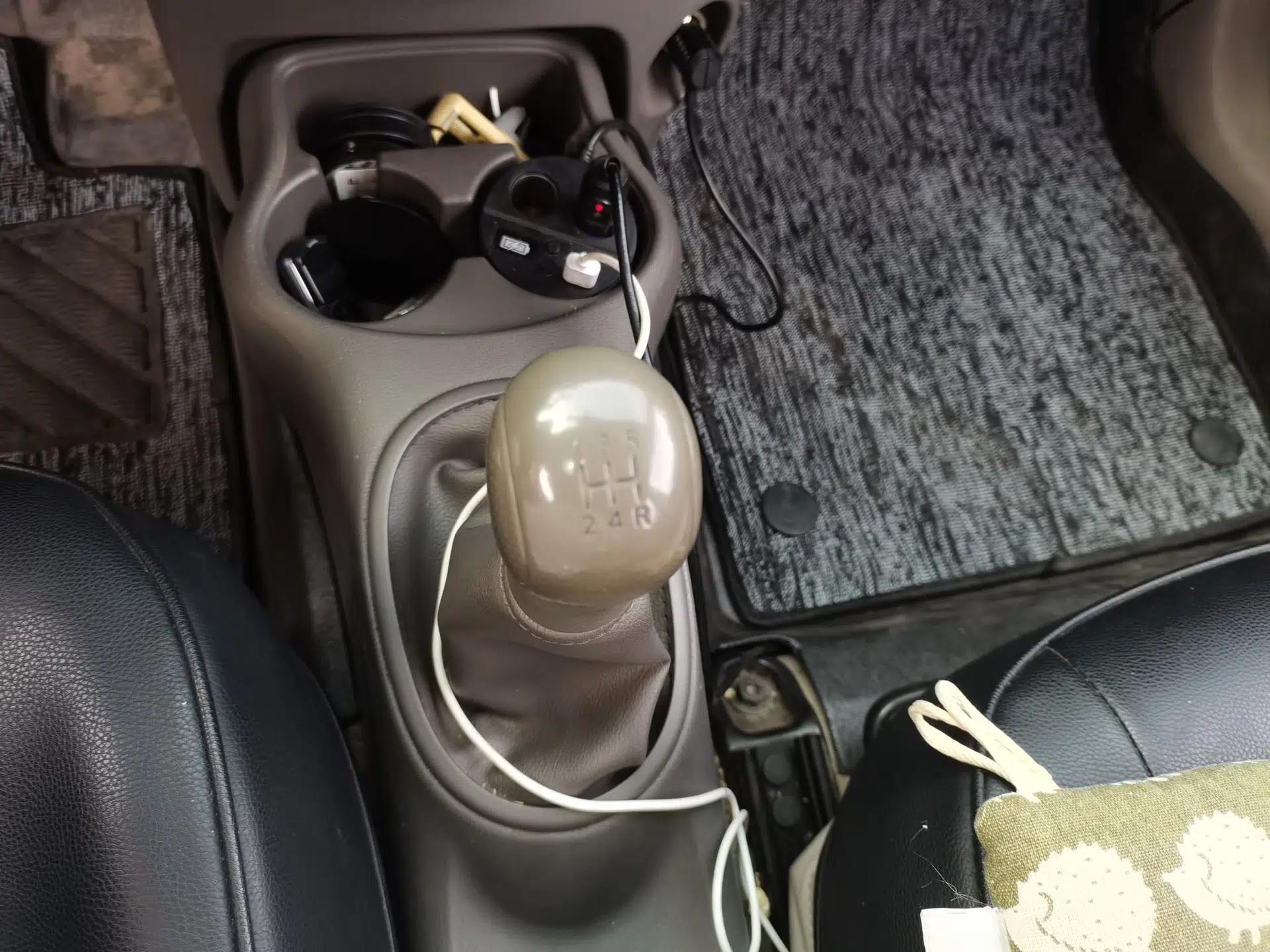 Nissan Sunny 2014 1.5XE Manual Comfort Edition — миниатюра 15