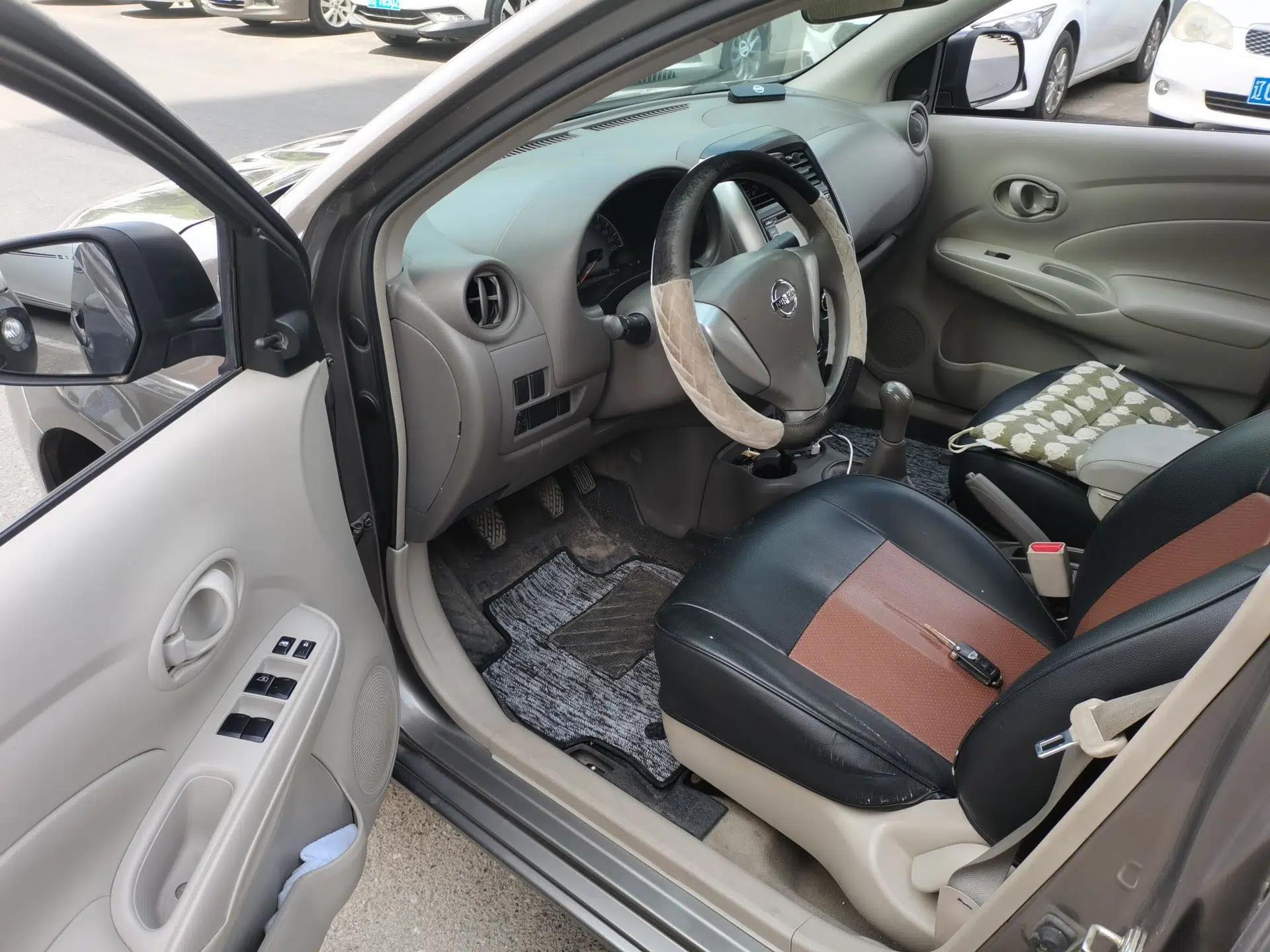 Nissan Sunny 2014 1.5XE Manual Comfort Edition — миниатюра 17