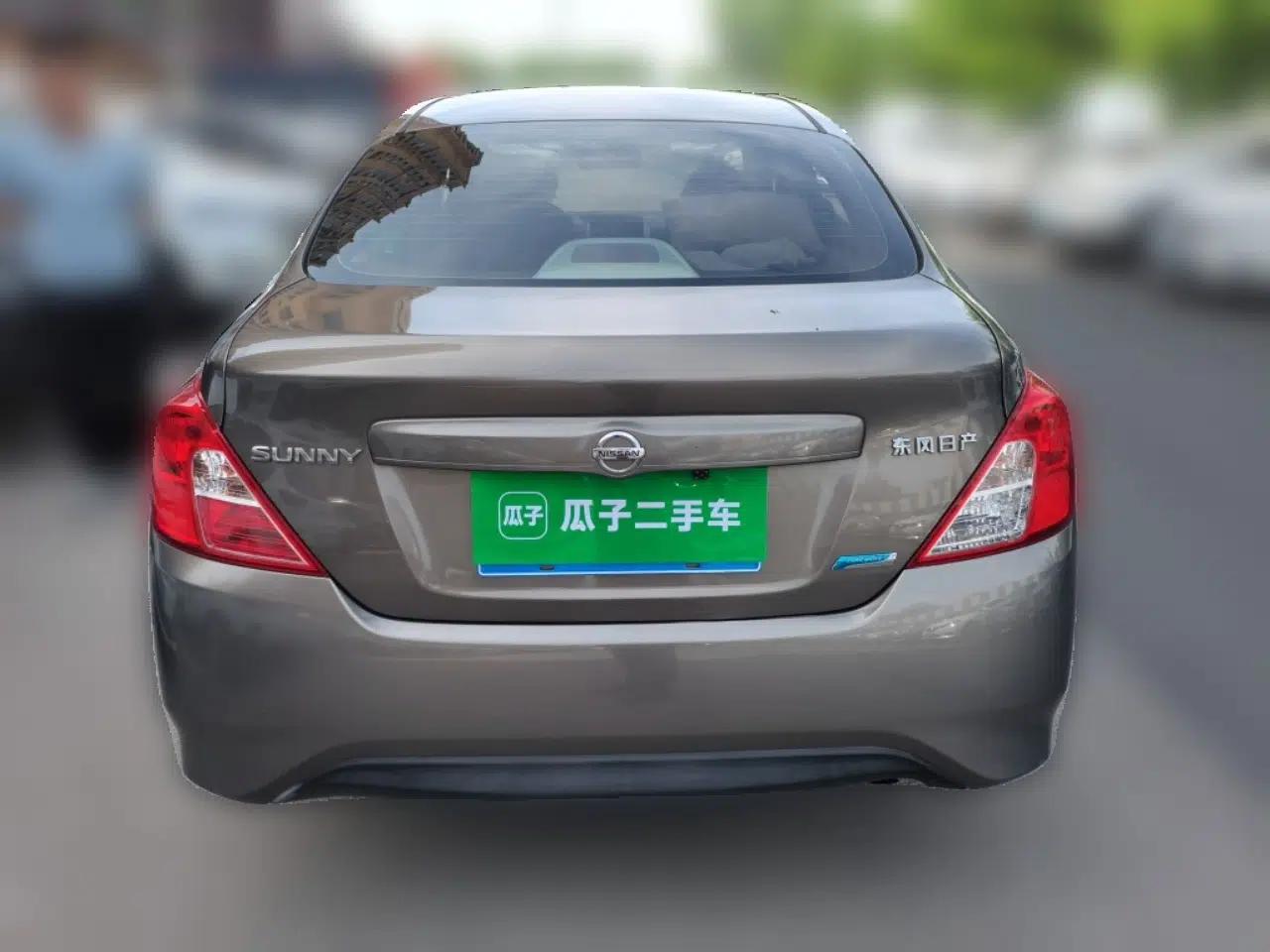 Nissan Sunny 2014 1.5XE Manual Comfort Edition — миниатюра 5