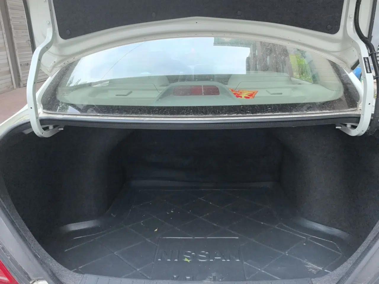 Nissan Sunny 2016 1.5XE CVT Leading Edition — миниатюра 16