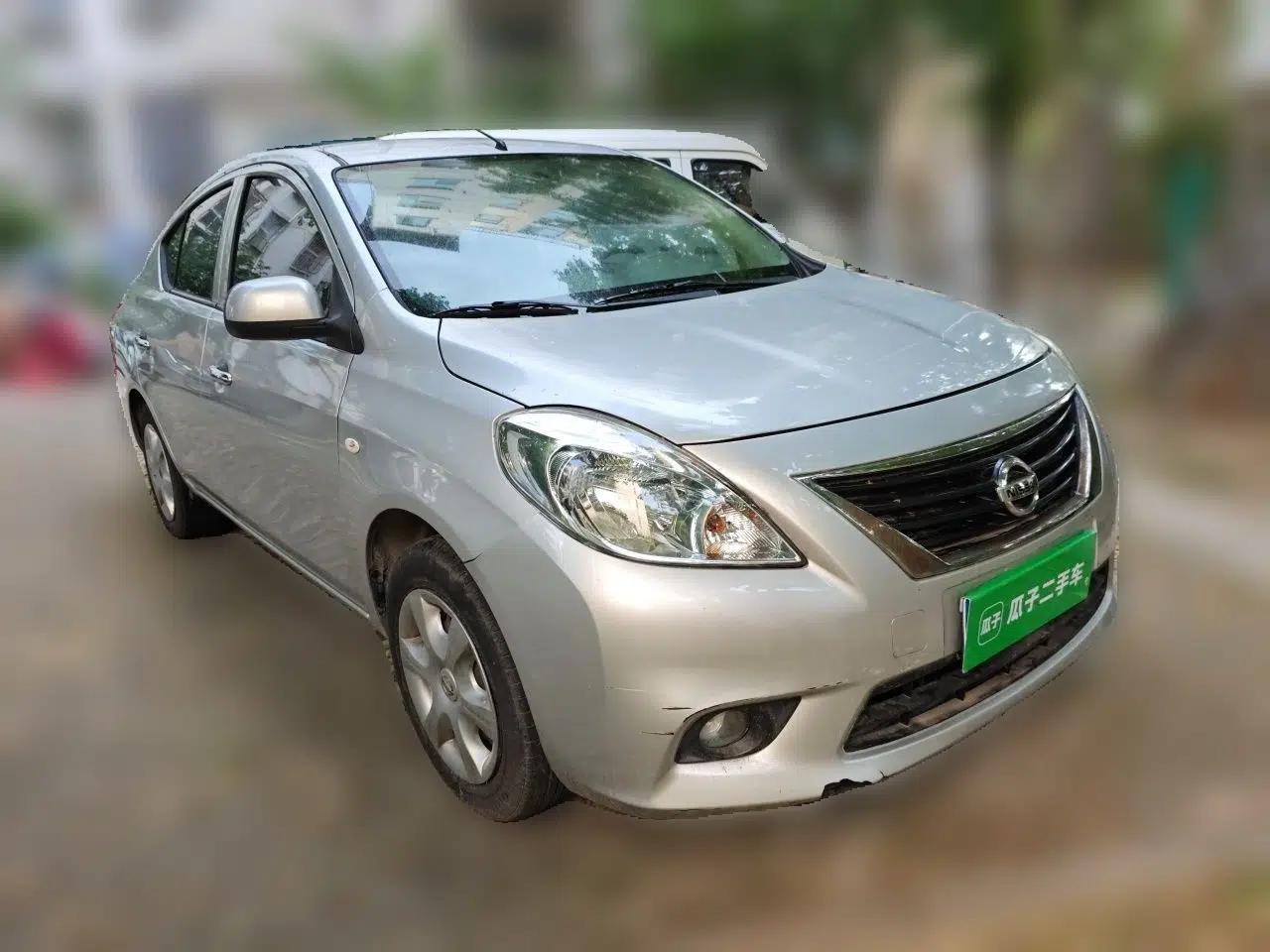 Nissan Sunny 2011 1.5XE Manual Comfort Edition — миниатюра 3