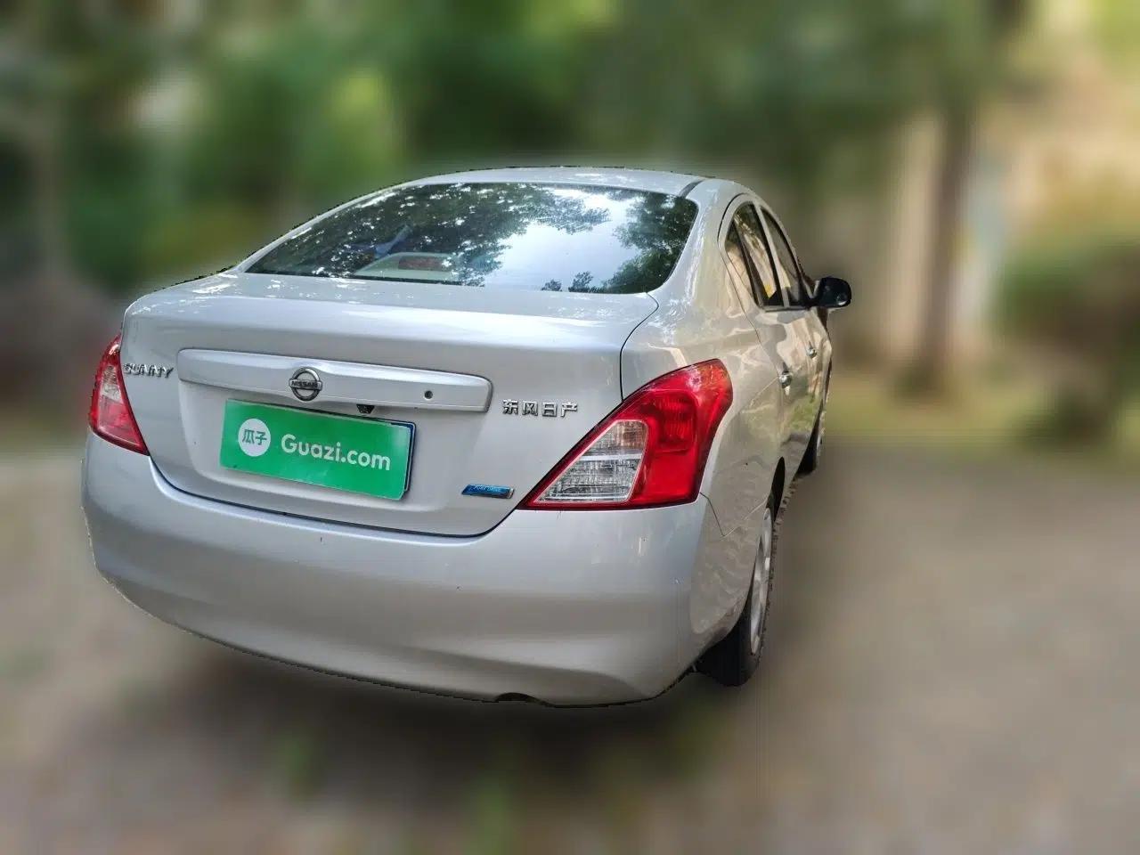 Nissan Sunny 2011 1.5XE Manual Comfort Edition — миниатюра 6