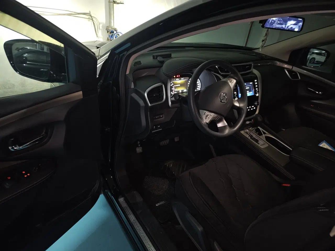 Nissan Murano 2021 2.5L XE Two-Wheel Drive Elite Edition — миниатюра 17