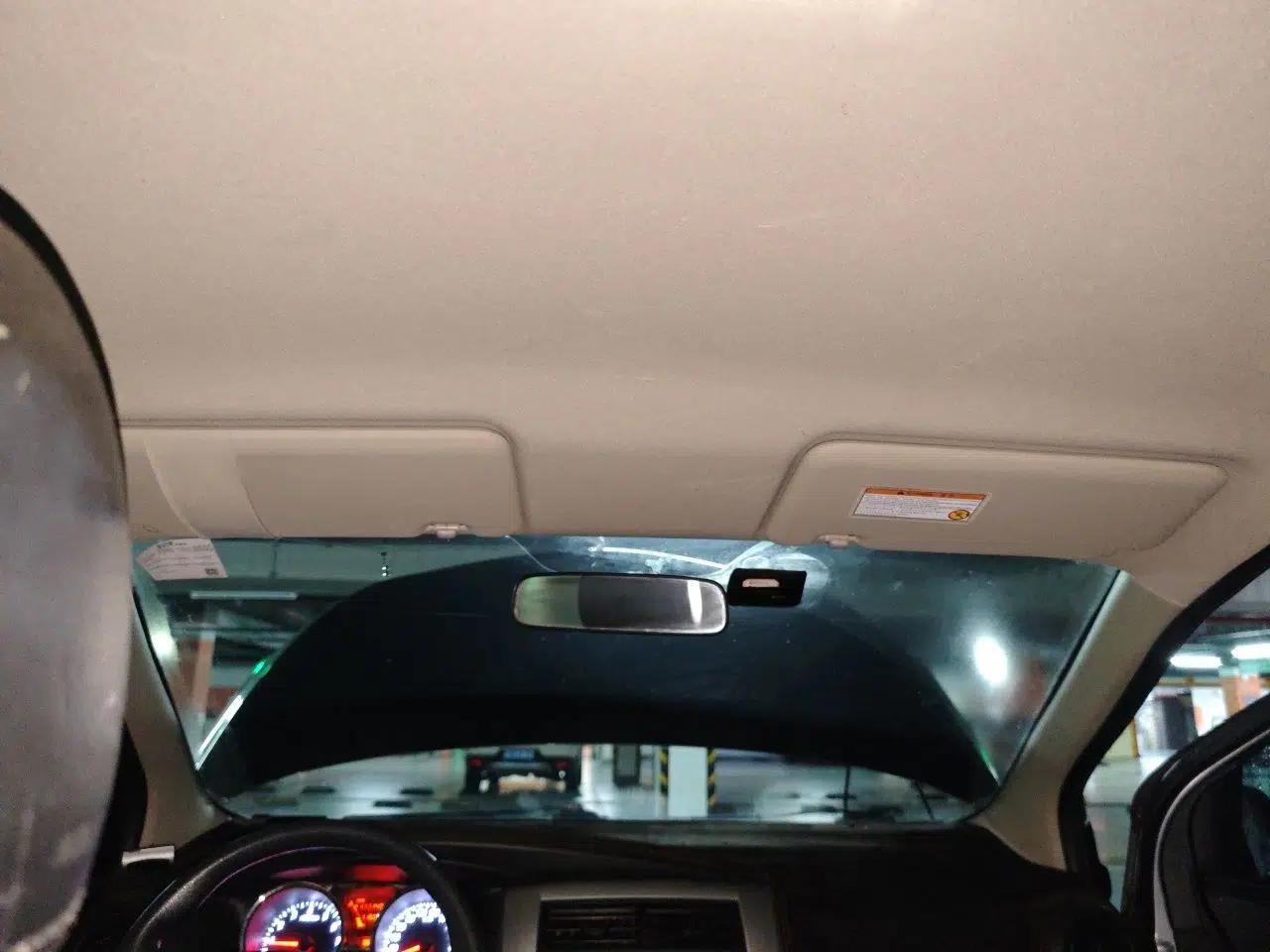 Nissan Livina 2015 1.6XE CVT Comfort Edition — миниатюра 19