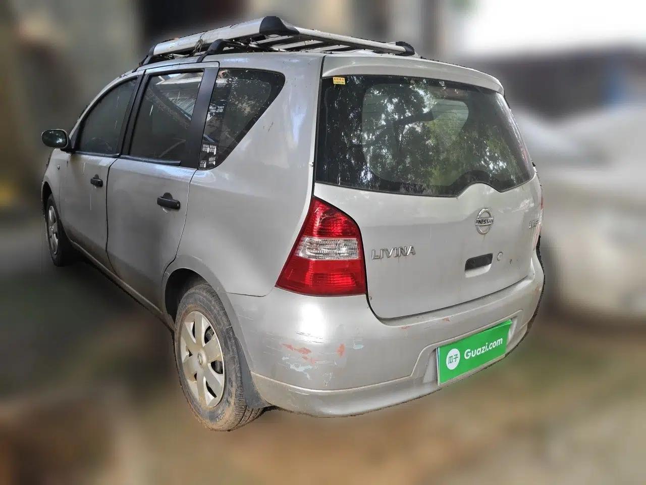 Nissan Livina 2010 Jingyue Edition 1.6L Automatic Supercharged Model — миниатюра 4