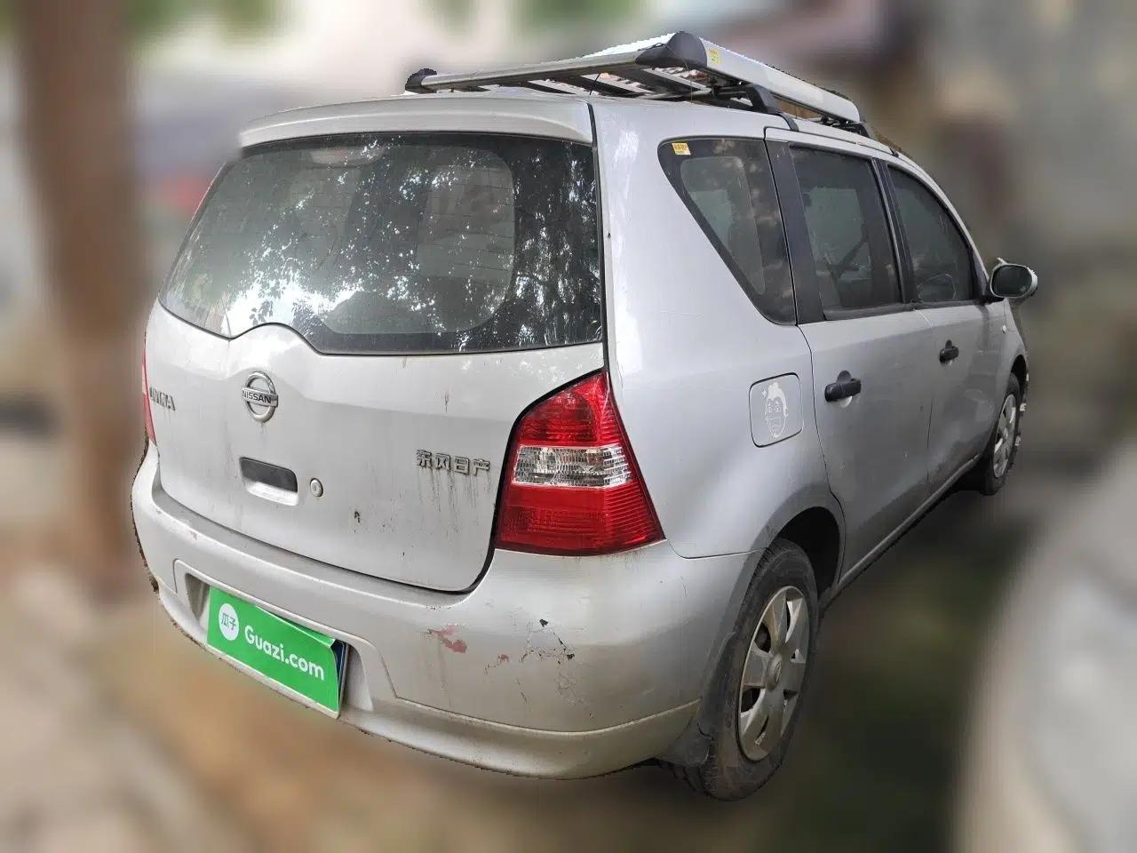 Nissan Livina 2010 Jingyue Edition 1.6L Automatic Supercharged Model — миниатюра 6