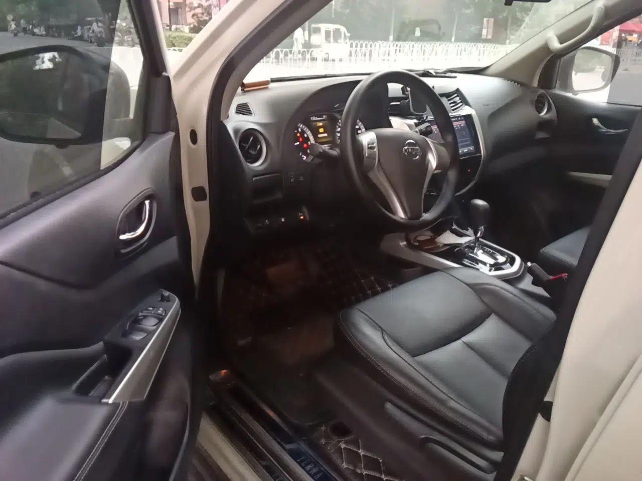 Nissan Terra 2020 2.5L XL Upper 4WD Automatic Four-Wheel Drive Luxury Edition — миниатюра 17
