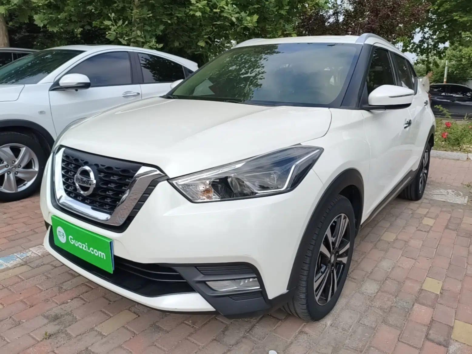 Nissan Kicks 2021 1.5L XV CVT Smart Connect Luxury Edition — миниатюра 1