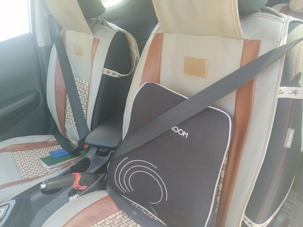 Nissan Lannia 2016 1.6L CVT Cool Edition — миниатюра 16