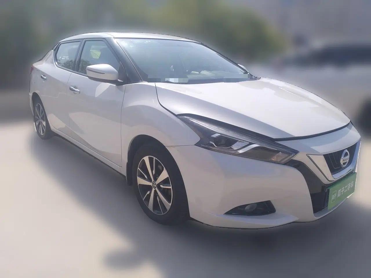 Nissan Lannia 2016 1.6L CVT Cool Edition — миниатюра 3