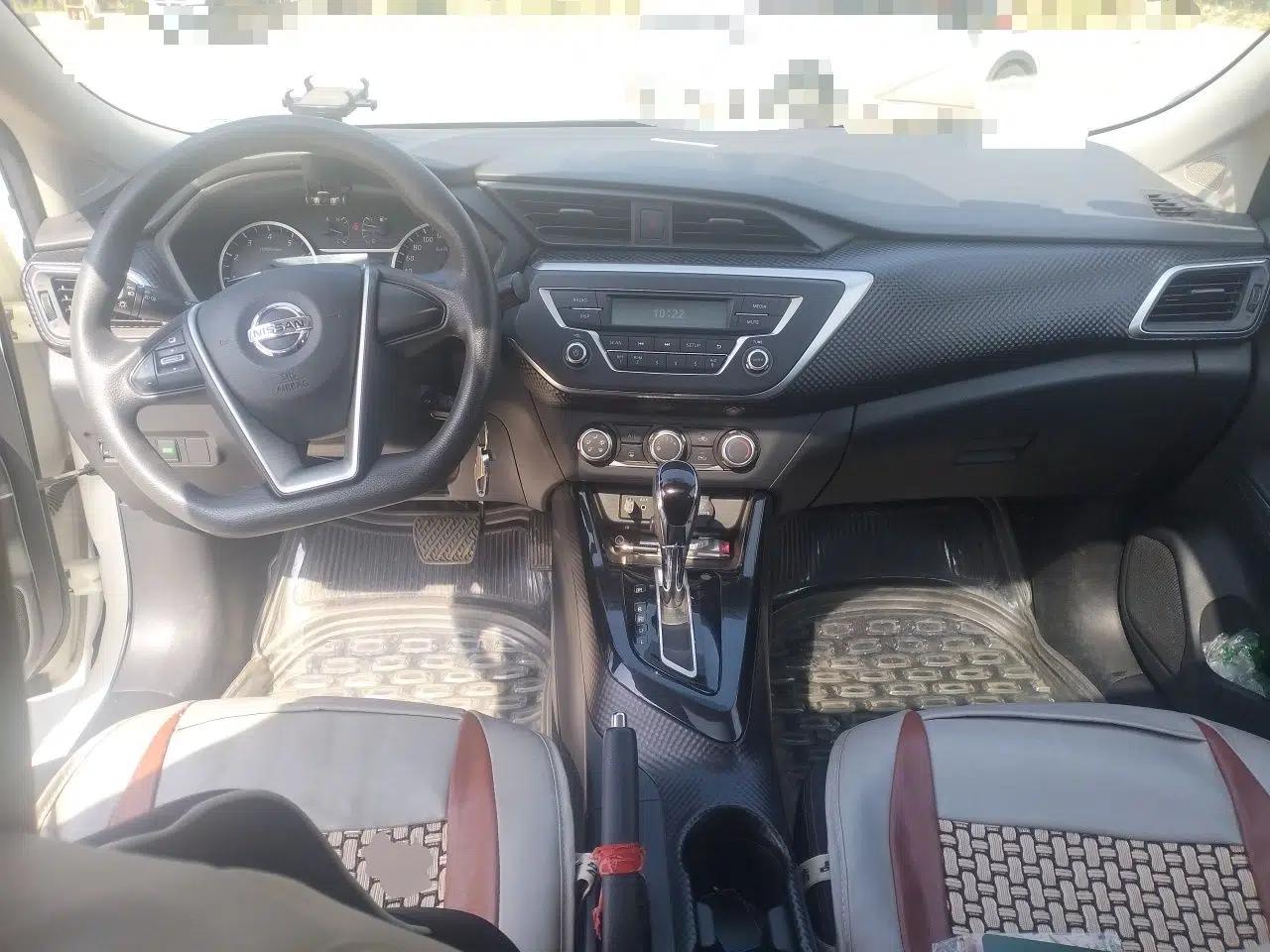 Nissan Lannia 2016 1.6L CVT Cool Edition — миниатюра 10