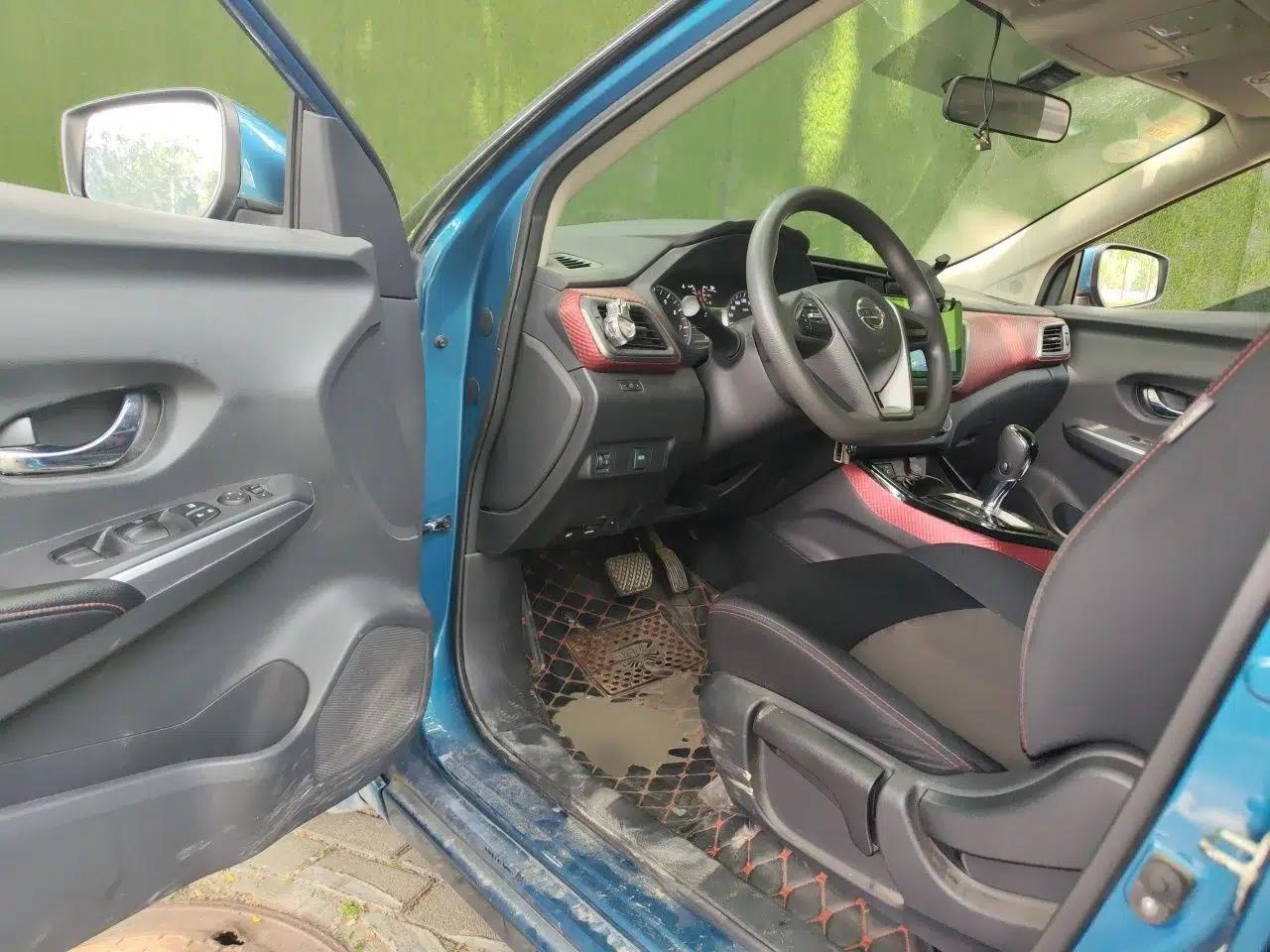 Nissan Lannia 2016 1.6L CVT Cool Edition — миниатюра 17