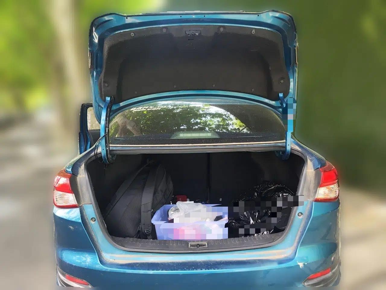 Nissan Lannia 2016 1.6L CVT Cool Edition — миниатюра 20