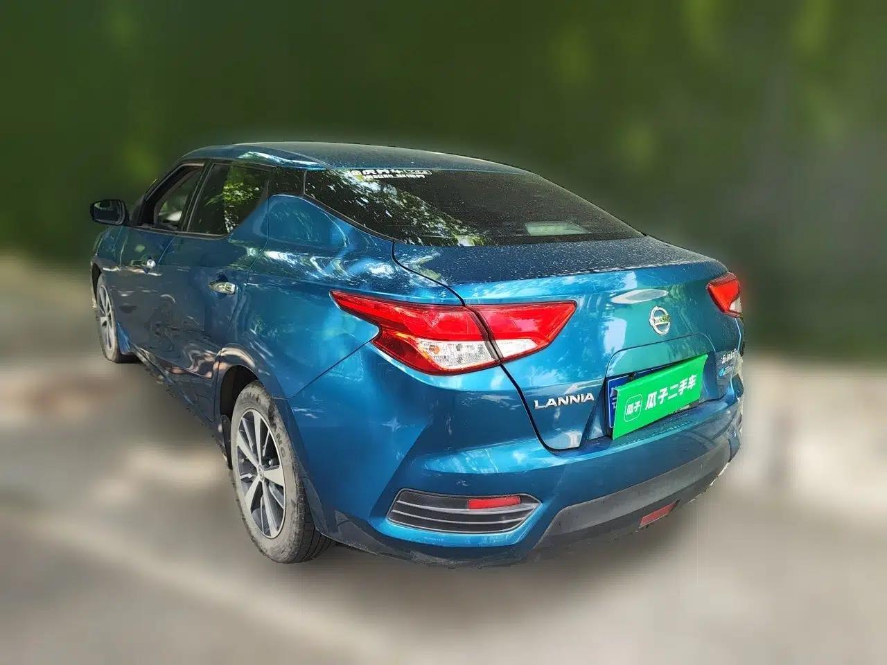 Nissan Lannia 2016 1.6L CVT Cool Edition — миниатюра 4