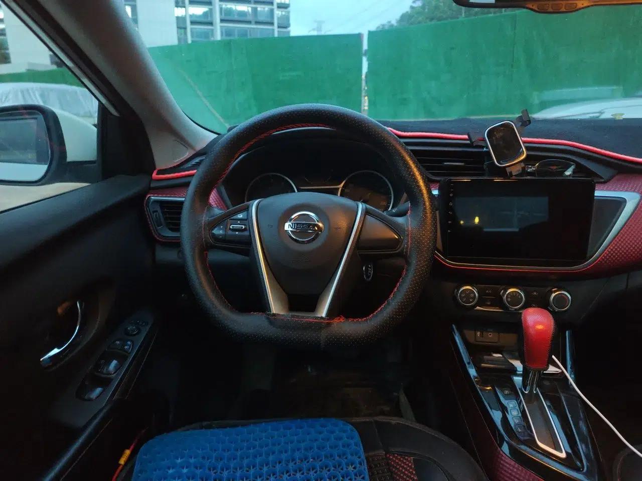 Nissan Lannia 2016 1.6L CVT Cool Edition — миниатюра 11